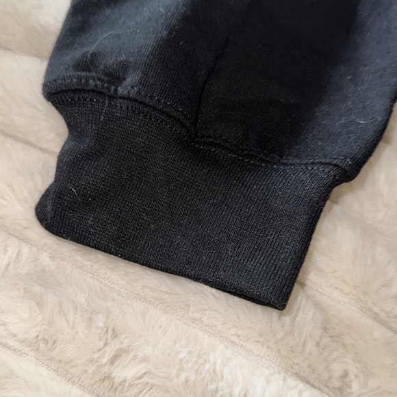 Bitch, don’t kill my vibe small sweatshirt - Picture 3 of 6